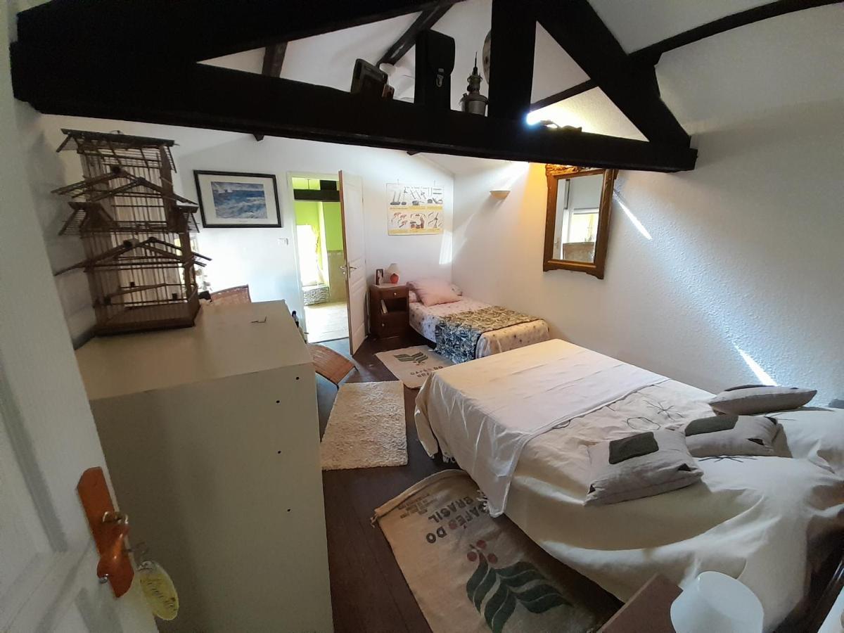 Bed and Breakfast Le Prieure Saint-Florent-sur-Auzonnet Exteriér fotografie